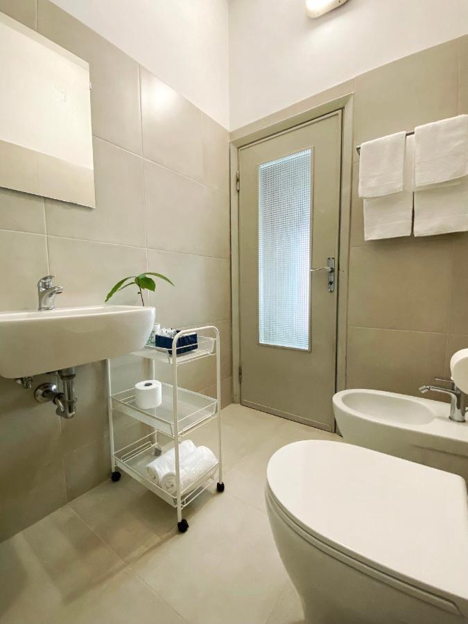 Hotel Dinarica Marotta Eksteriør bilde